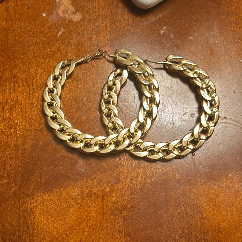 Gold earrings